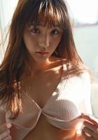浅川梨奈